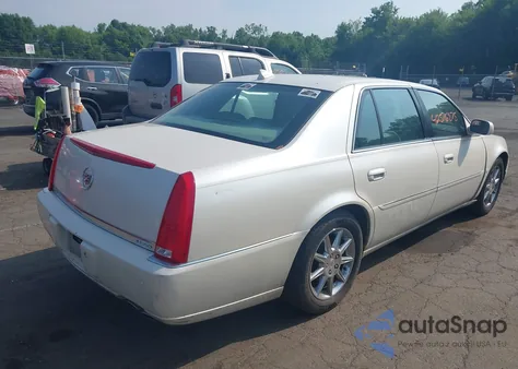2009 Cadillac Dts 1Sc z USA, uszkodzony, nr VIN 1G6KD57Y79U131599
